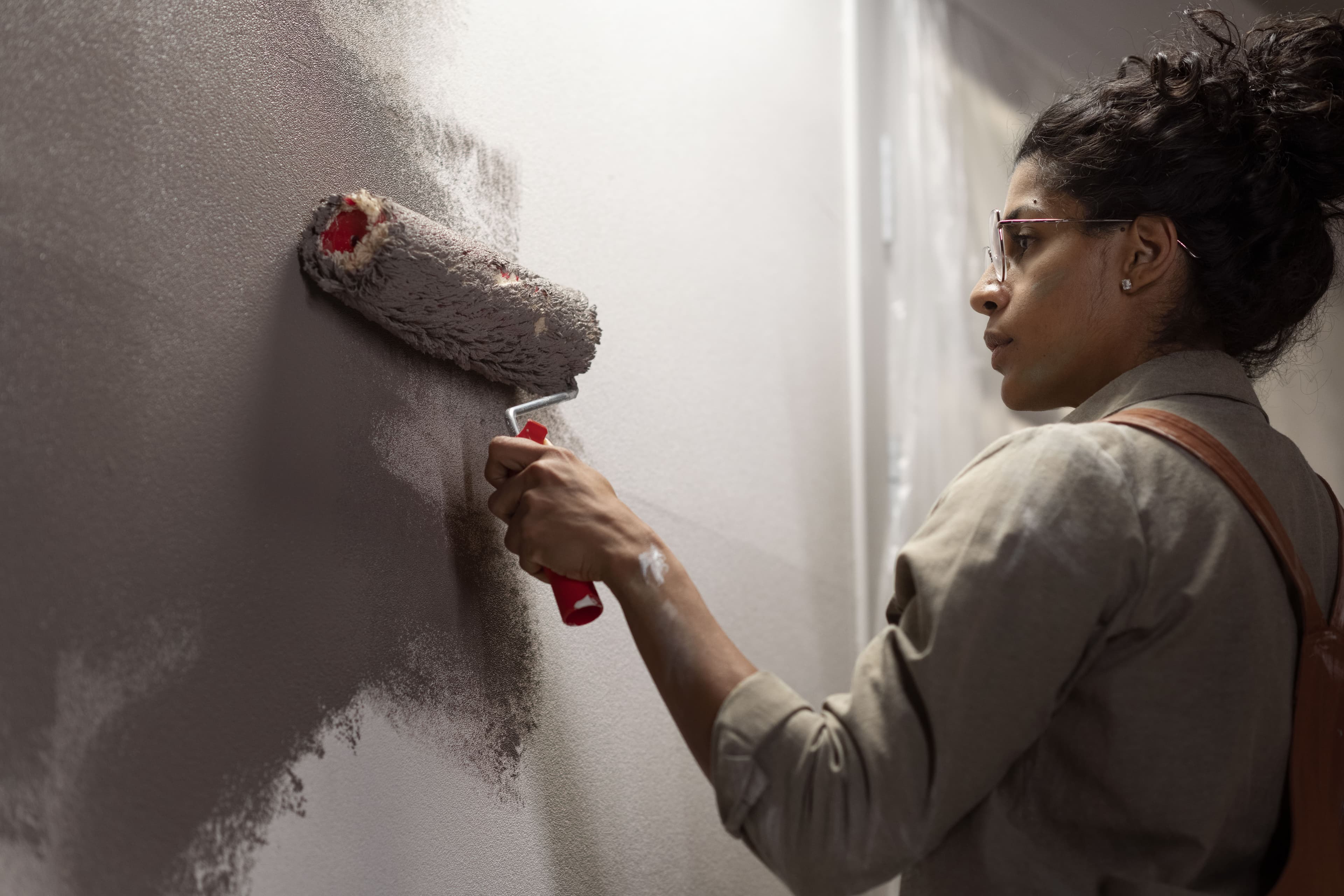 Produção e pintura na fábrica da Max Collor